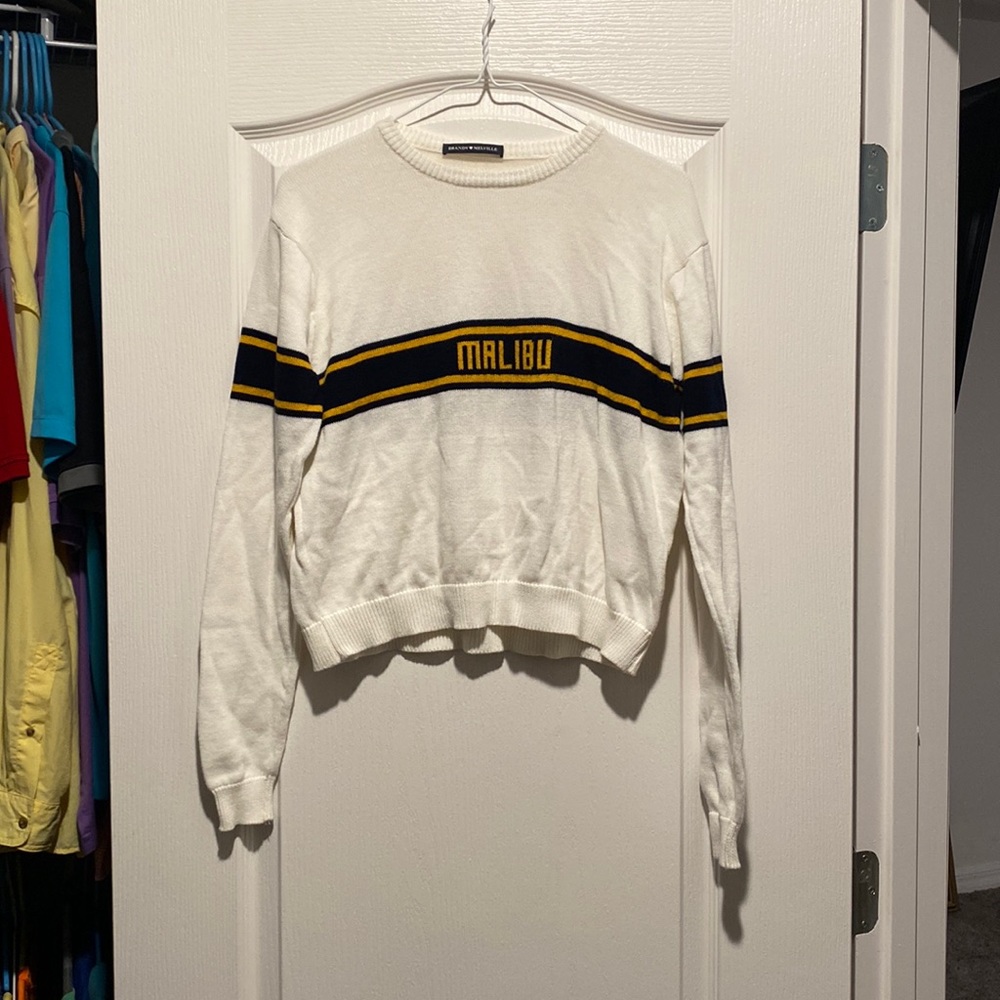 Brandy Melville Malibu sweater 🤌🏼